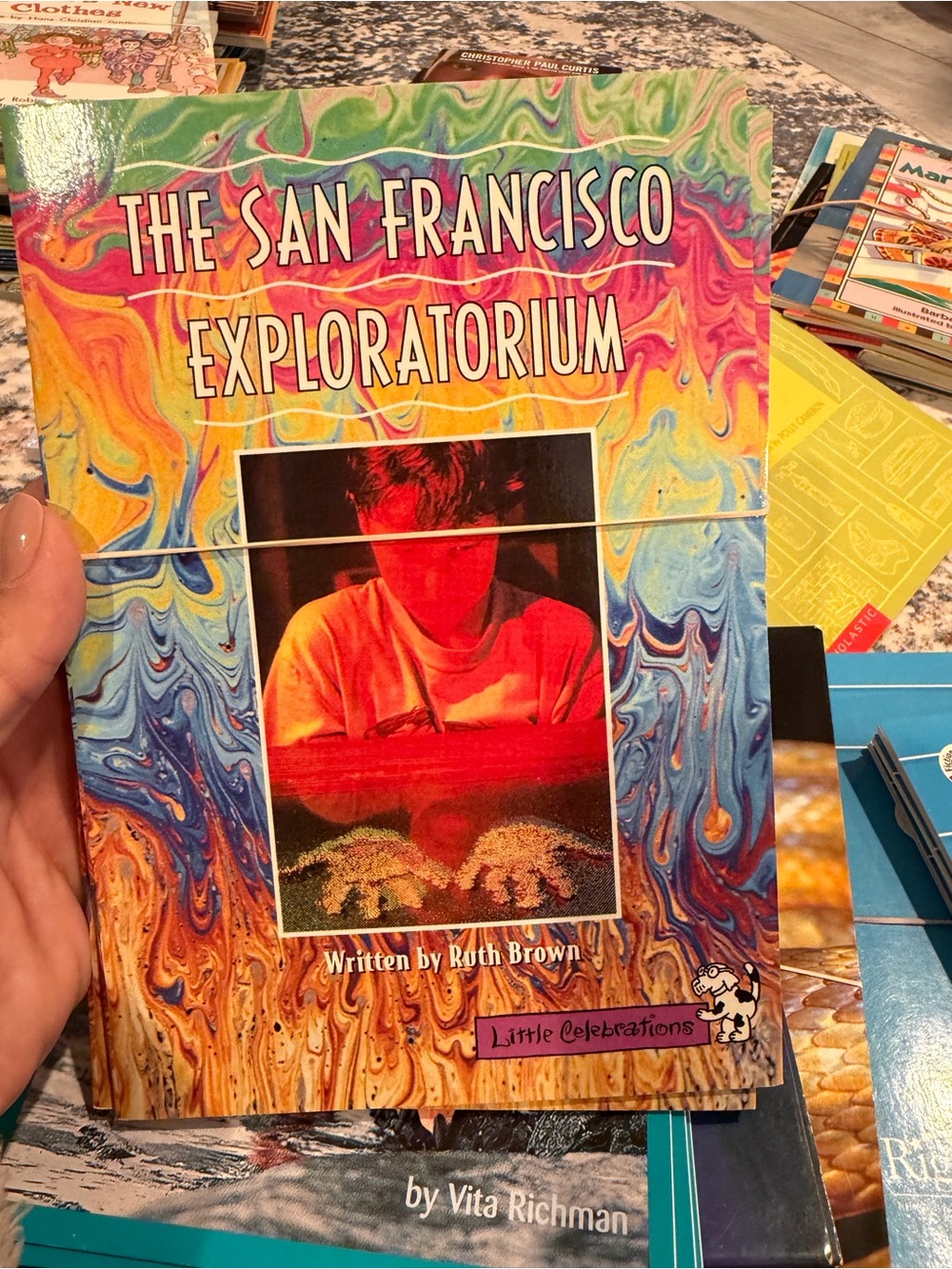 STEM & Science Explorers Guided Reading Book Set - Picture 12 of 15